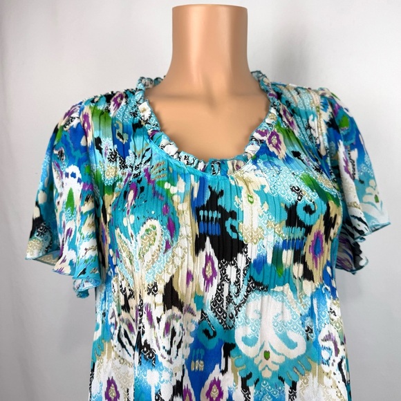 Sunny Leigh Women’s Sz L Top Blouse Shirt Blue Flowy Short Sleeve Ruffled Neck - Picture 2 of 13